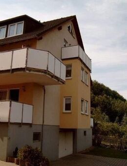 Sehr schöne 4-Zi.-Wohnung in Schwarzenberg - Neuwelt, mit 2 Balkonen und Tiefgarage - Schwarzenberg (Erzgebirge)