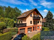 Einfamilienhaus mit WOW-Faktor in Thum zu verkaufen + Fußbodenheizung + Garagen + Kamin + Kochinsel - Thum