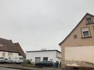 Sanierungsbedürftiges Haus mit Halle in Otterbach -Sambach - Otterbach