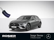 Mercedes A 180, Progressive Advanced, Jahr 2023 - Paderborn