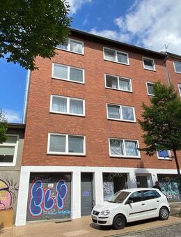 Klassischer Rotklinkerblock in Kiel-Gaarden - Kiel