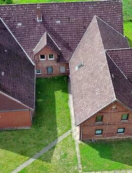 Hofstelle im Grünen mit 5 Wohneinheiten - Kapitalanlage oder Mehrgenerationenwohnen - Heuerßen