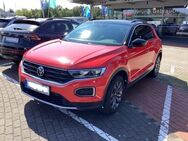 VW T-Roc, 1.5 TSI Highline, Jahr 2021 - Langenhagen