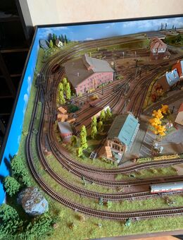 Modelleisenbahn-Anlage inkl. Zubehör - Köln