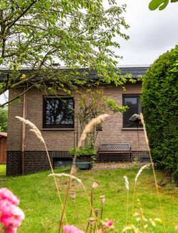 *** HAUS mit GROßEM HERZ, TOLLEM CHARAKTER und feuchten FÜßEN sucht *** - Ganderkesee