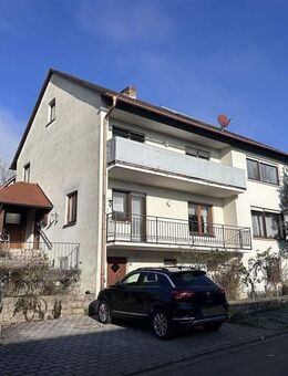 Zweifamilienhaus mit viel Potential im fränkischen Weinbaugebiet - Ippesheim
