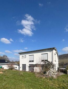 RESERVIERT - Einzigartige Gelegenheit: Großzügiges Einfamilienhaus mit Einliegerwohnung in Rivenich! - Rivenich