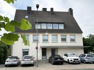 Neuss-Pomona: Mehrfamilienhaus mit 7 Garagen! - Neuss