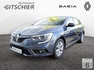 Renault Megane, Grandtour LIMITED Deluxe TCe 140 GPF, Jahr 2019 - Herbertingen