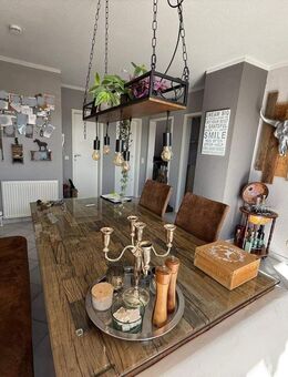 Traumwohnung mit Dachterrasse und zwei Stellplätzen - Gau-Bickelheim