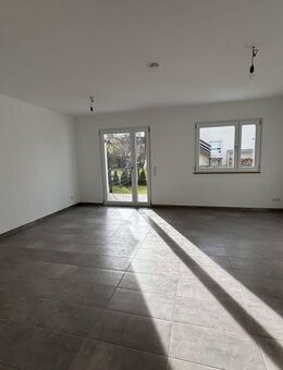 Bezugsfertig: Neubau-Reihenmittelhaus in Pfaffenhofen - modern und ruhig wohnen nahe Rosenheim - Schechen