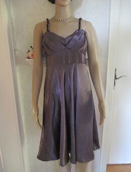 NEU * Seiden Satin * Abend * Ausgeh * Tanz * Fest * Flecht Träger * Rockabilly Tellerrock * Kleid "VERO MODA" Gr. 36- 38/ S * lila- aubergine * - Riedlingen