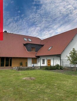 Schönes Landhaus! Großzügiges Anwesen für Tier- und Pferdehaltung! - Bad Essen