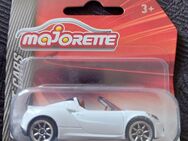 Alfa Romeo 4C Modellauto 1:64 von Majorette aus Sammlungsauflösung - Zwickau