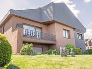 Gepflegtes Einfamilienhaus mit herrlichem Garten und Ausbaupotenzial - Ettringen (Rheinland-Pfalz)
