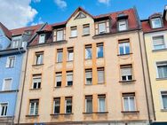 Schöne Zentrale 3-Zimmer-Wohnung mit Balkon in der Nürnberger-Südstadt, 2 Gehminuten zum Aufseßplatz und U-Bahn, mit Einbauküche und Kellerabteil. - Nürnberg