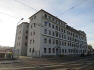 3 Raumwohnung mit offener Wohnküche in zentraler Lage mit Stellplatz und Balkon - Dresden