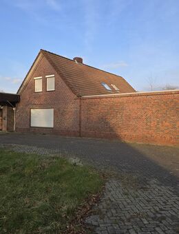 Einfamilienhaus mit Gewerbefläche - Großefehn