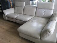 Leder-Ecksofa mit Relaxfunktion zu VERSCHENKEN - München Neuhausen-Nymphenburg