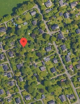 Geplanter Neubau in zweiter Reihe, naturnah und zentral - Hamburg