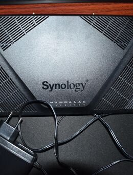 Synology RT2600ac + MR2200ac – Mesh-Set / WiFi Router + Mesh Point - Wolfsburg