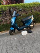Yadea C1S mit wenigen Kilometer in 93326
