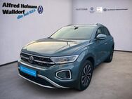 VW T-Roc, 1.5 TSI STYLE, Jahr 2024 - Walldorf (Baden-Württemberg)