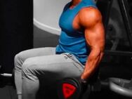 24j Bodybuilder mit 18cm sucht Treffen - Hamburg