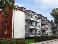 + 2 Zimmer - Großer Balkon + - Calbe (Saale)