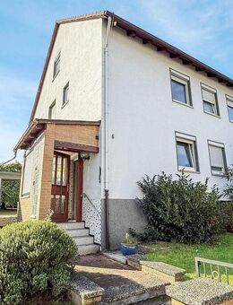 Zweifamilienhaus mit Potenzial in ruhiger Lage von Heinsen! - Heinsen