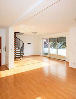 Lichtdurchflutete Maisonette mit Balkon, Stellplatz & viel Potenzial Sofort bezugsfrei! - Ludwigshafen (Rhein)