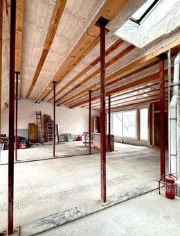 Penthouse mit maximalem Gestaltungsspielraum in der Nähe des Olivaer Platzes - Berlin