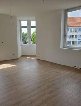 Villenstil, zentrumsnah 6-Zimmer-Wohnung in 97421 Schweinfurt (ID 1532) - Schweinfurt