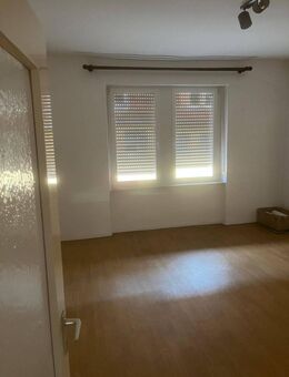 Großzügige 4-Zimmer-Wohnung in zentraler Lage Schweinfurts - Schweinfurt