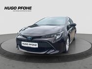 Toyota Corolla, 1.8 Comfort Hybrid Sports Comfor, Jahr 2019 - Hamburg