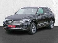 VW Touareg, 3.0 TDI R-Line Dig, Jahr 2021 - Lehrte