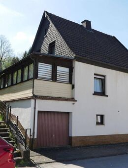 / Solides Einfamilienfamilienhaus in Altfinnentrop! - Finnentrop