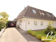 +++ Schöne Doppelhaushälfte mit Carport in ruhiger, zentrumsnaher Wohnlage in Augustfehn +++ - Apen