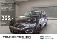 VW T-Roc, 2.0 TDI Style R-Line DynLicht, Jahr 2021 - Krefeld