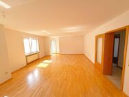 Chance nutzen! Großzügige & helle 4-Zimmer-Wohnung im Herzen von Weilheim - Weilheim (Oberbayern)
