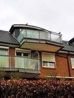 Schöne 3-Zimmer-Wohnung mit Balkon und EBK in Kaltenkirchen - Kaltenkirchen