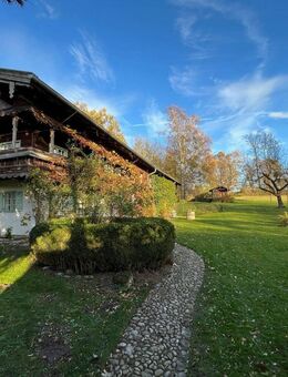 Zauberhafter denkmalgeschützter Landsitz in idyllischer Lage / Zwischen Isartal & Starnberger See - Münsing