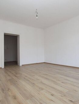 Wohnen in der Stadtmitte von Görlitz! - Große 3 Raum Wohnung - - Görlitz