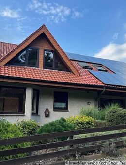 Zweifamilienhaus in bester Lage von Kassel, Niederzwehren mit traumhaftem Grundstück - Kassel