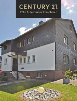 Zweifamilienhaus mit schönem Garten in ruhiger Lage - Ebsdorfergrund