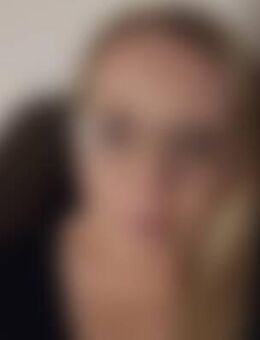 San*** - Frankfurt (Main)