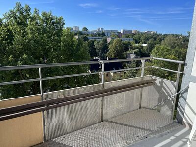 Schöne Eigentumswohnung mit Balkon und Einbauküche!