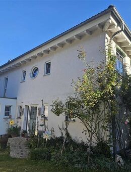 Niedrigenergiehaus für die große Familie in Mergelstetten in sonniger und ruhiger Lage - Heidenheim (Brenz)