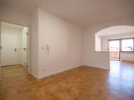 ***tolle 3,5-ZIMMER-WOHNUNG in zentraler Lage - KOMPLETT RENOVIERT*** - Neumarkt (Oberpfalz)