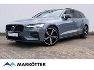 Volvo V60, B4 Plus Dark 19 360Cam H&K, Jahr 2023 - Bielefeld